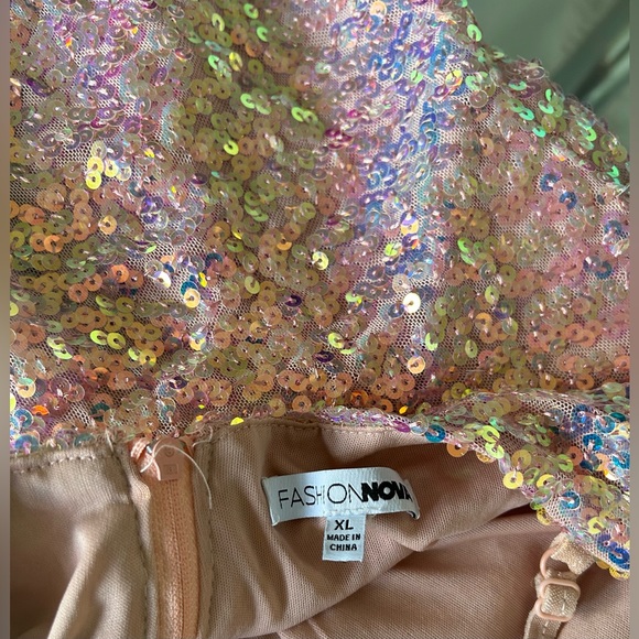 Fashion Nova, Gorgeous Iridescent, sparkly peach mini dress. Never been worn - Picture 4 of 4